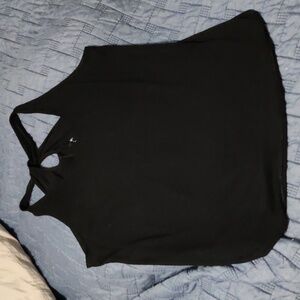 Curved hem twisted back athletic tank top
